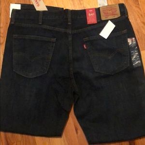 Men Levi’s jeans